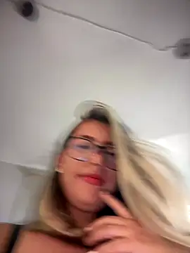 sara calderon online show from 13, 9, 2025