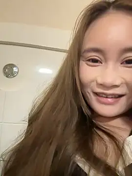 Snapshot of uulove521 chatting on 17, 11, 2025 uulove521 online show from 17, 11, 2025