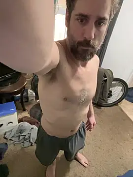 Snapshot of BriGuyXXX87 chatting on 6, 2, 2026 BriGuyXXX87 online show from 6, 2, 2026