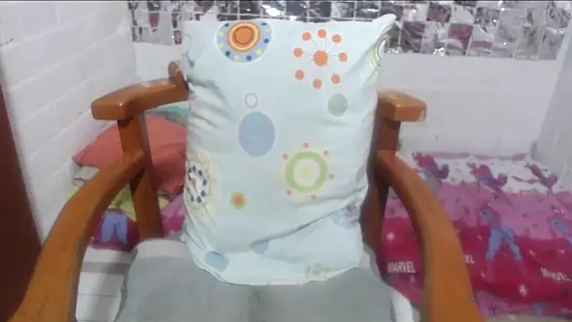 Snapshot of rose-crystal chatting on 16, 12, 2025 rose-crystal online show from 16, 12, 2025