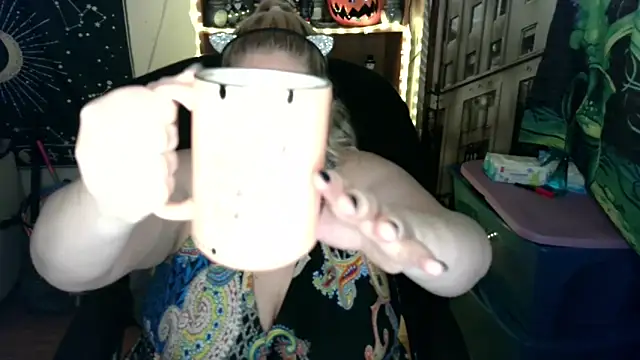 Kinky Witch online show from 11, 5, 2026