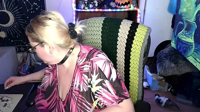 Kinky Witch online show from 28, 5, 2026