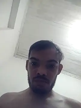 Snapshot of GuilhermeYuree chatting on 4, 11, 2025 GuilhermeYuree online show from 4, 11, 2025