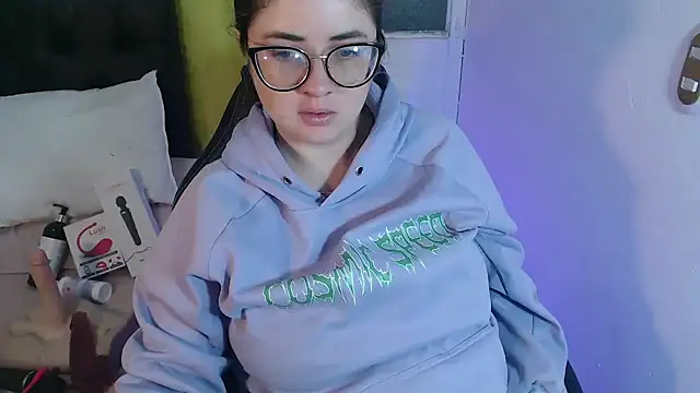 Snapshot of KrystalAdams chatting on 14, 2, 2026 KrystalAdams online show from 14, 2, 2026