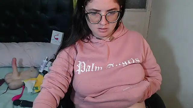 Snapshot of KrystalAdams chatting on 26, 3, 2026 KrystalAdams online show from 26, 3, 2026