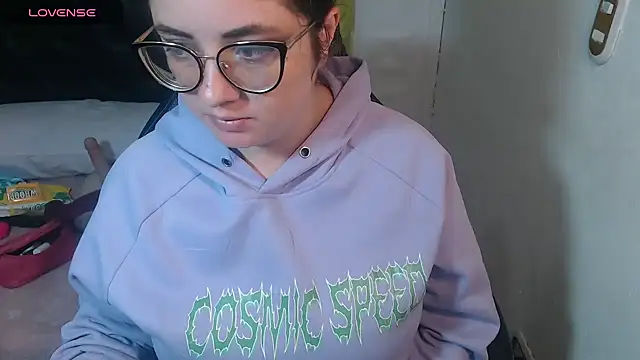 Snapshot of KrystalAdams chatting on 1, 4, 2026 KrystalAdams online show from 1, 4, 2026