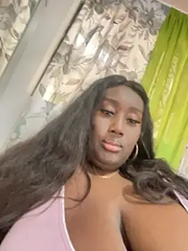 Snapshot of desirewilliam chatting on 16, 6, 2026 desirewilliam online show from 16, 6, 2026