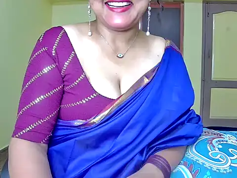 Snapshot of MasTANIYA chatting on 18, 10, 2025 MasTANIYA online show from 18, 10, 2025