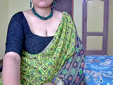 Snapshot of MasTANIYA chatting on 27, 10, 2025 MasTANIYA online show from 27, 10, 2025