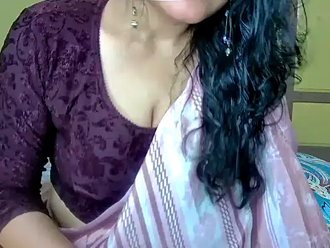 Snapshot of MasTANIYA chatting on 30, 11, 2025 MasTANIYA online show from 30, 11, 2025