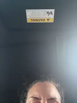 sweetsirenn online show from 19, 3, 2026