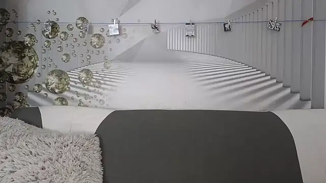 EvoletteLouLou online show from 14, 9, 2025