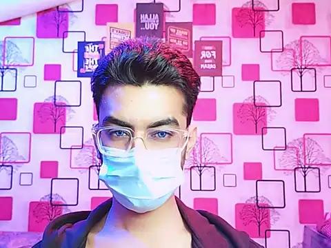 Snapshot of ChiseledCharm chatting on 11, 11, 2025 ChiseledCharm online show from 11, 11, 2025