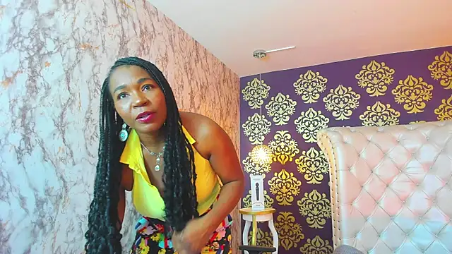 Tyra Fox online show from 24, 9, 2025