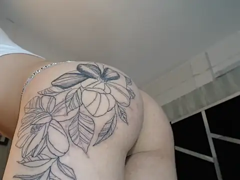 chaniesmith69x online show from 30, 10, 2025