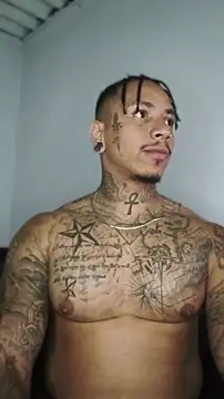 Snapshot of David_tatto1 chatting on 11, 6, 2026 David tatto1 online show from 11, 6, 2026