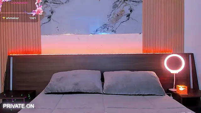 samanthaa moon online show from 10, 4, 2026