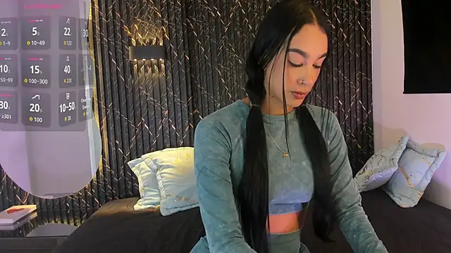 ZOETTAYLOR online show from 28, 10, 2025