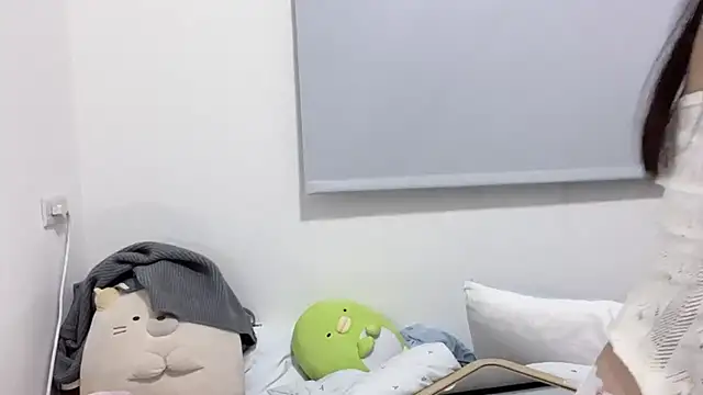 LHeart online show from 24, 10, 2025