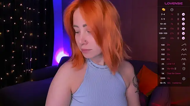 Snapshot of deboramoore chatting on 13, 4, 2026 deboramoore online show from 13, 4, 2026