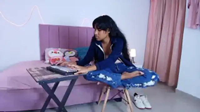 Snapshot of Andre_lezcano chatting on 11, 1, 2026 Andre lezcano online show from 11, 1, 2026