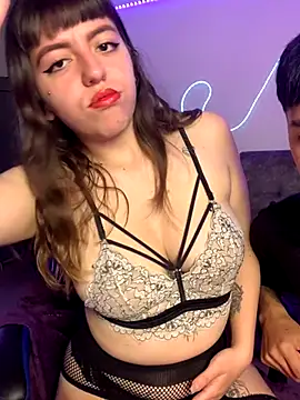 Snapshot of antonelaXantonysex chatting on 3, 11, 2025 antonelaXantonysex online show from 3, 11, 2025