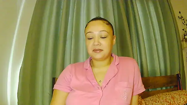 Snapshot of FieryAutumn_25X chatting on 26, 2, 2026 FieryAutumn 25X online show from 26, 2, 2026