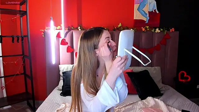 StacyWells online show from 8, 3, 2026