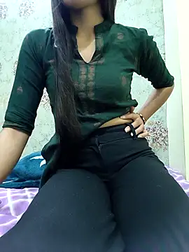 Snapshot of sneha_88 chatting on 31, 10, 2025 sneha 88 online show from 31, 10, 2025