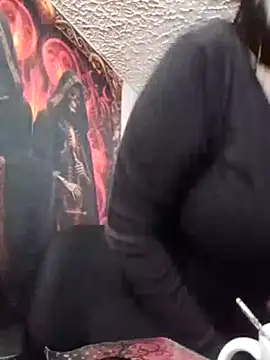 Snapshot of holydeath_1 chatting on 14, 6, 2026 holydeath 1 online show from 14, 6, 2026