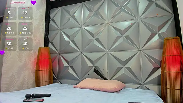 GreciaFox1 online show from 10, 11, 2025