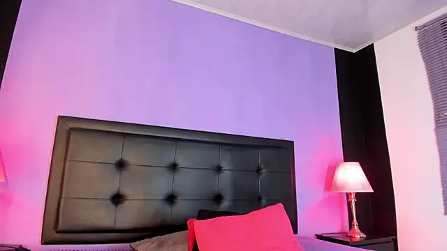 Snapshot of GreciaFox1 chatting on 15, 5, 2026 GreciaFox1 online show from 15, 5, 2026