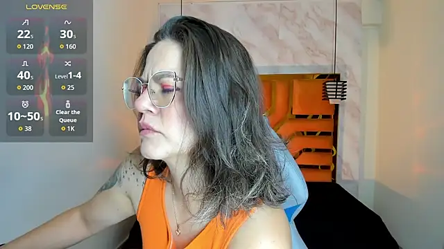 Luciifeer  online show from 1, 6, 2026