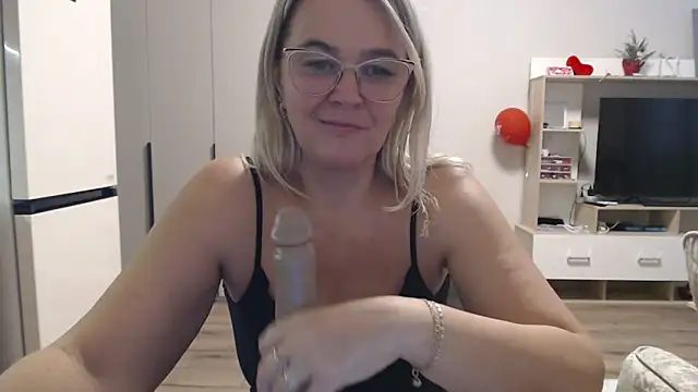 EleanoraDream online show from 28, 3, 2026