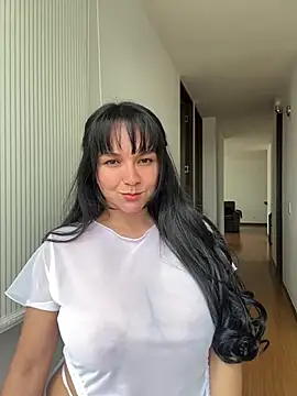 Snapshot of Nova_Gabriela chatting on 19, 4, 2026 Nova Gabriela online show from 19, 4, 2026