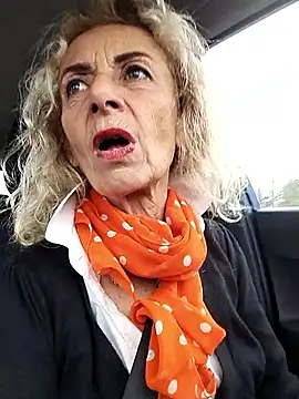 clarabell4 online show from 15, 1, 2026