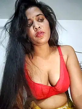 Snapshot of cute_radhikaa chatting on 22, 4, 2026 cute radhikaa online show from 22, 4, 2026