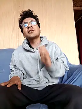 LecheDeSoya666 online show from 12, 11, 2025