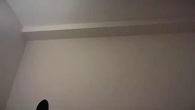 Snapshot of Kitty_Swetty chatting on 14, 12, 2025 Kitty Swetty online show from 14, 12, 2025