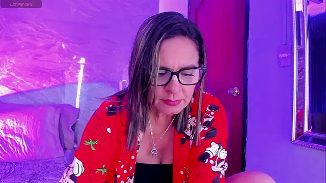 Agatha Pleasure online show from 11, 2, 2026