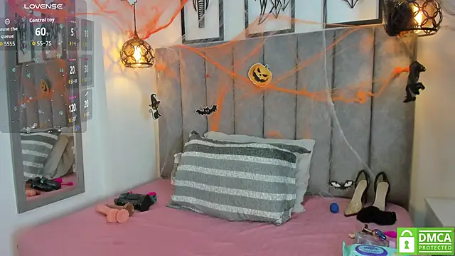 Snapshot of Gia_Scott chatting on 28, 10, 2025 Gia Scott online show from 28, 10, 2025