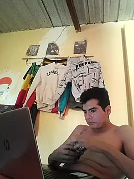 Snapshot of Ortiz3404 chatting on 11, 10, 2025 Ortiz3404 online show from 11, 10, 2025