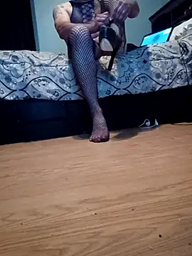 Crossedsissy online show from 24, 4, 2026