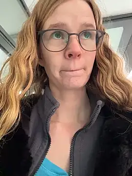 Bikergirl 97 online show from 27, 11, 2025