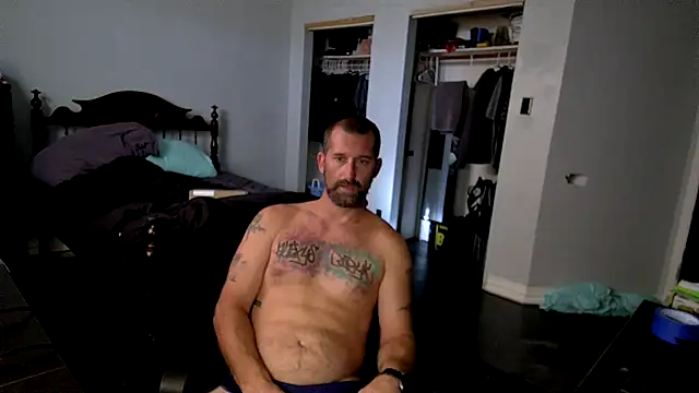 ladi3sfirst online show from 7, 11, 2025