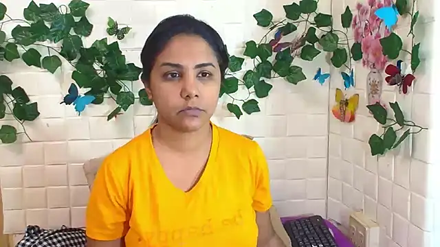 Snapshot of IndiaSexyStripper4u chatting on 14, 9, 2025 IndiaSexyStripper4u online show from 14, 9, 2025