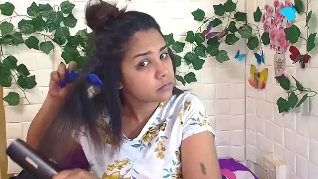 Snapshot of IndiaSexyStripper4u chatting on 16, 9, 2025 IndiaSexyStripper4u online show from 16, 9, 2025