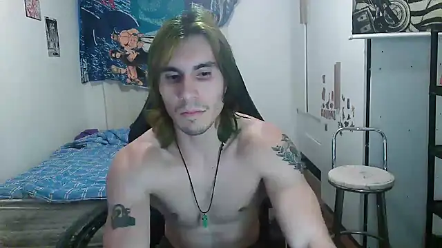 Snapshot of SHACOklown chatting on 10, 10, 2025 SHACOklown online show from 10, 10, 2025