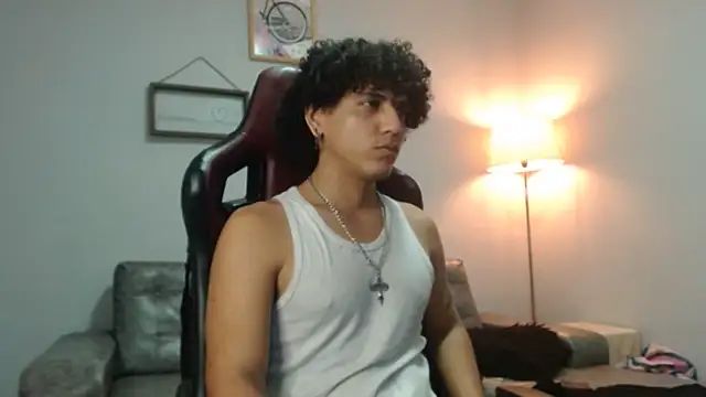 Xfire boy69 online show from 27, 10, 2025