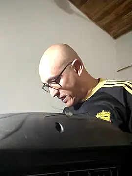 Snapshot of jorge406 chatting on 16, 11, 2025 jorge406 online show from 16, 11, 2025